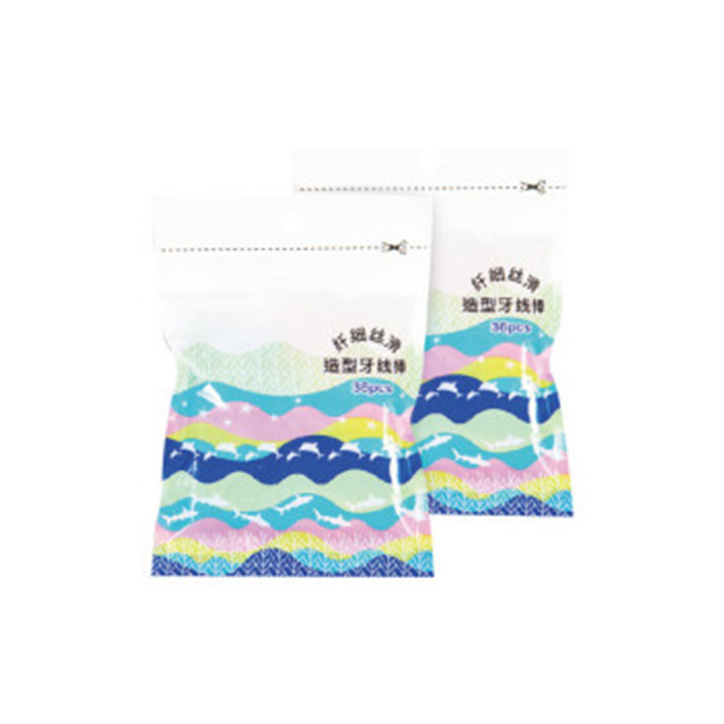 Balení plastového sáčku